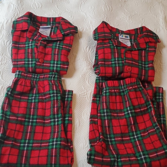 Pajamas - Picture 3 of 6